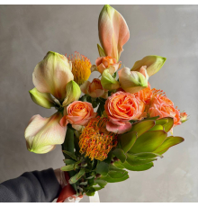 Букет цветов «Пылающее рождество»