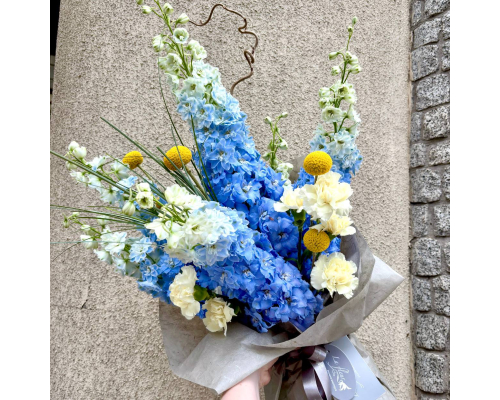 Букет «Aurora Blu»