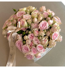 Цветочная композиция "Нежная любовь"