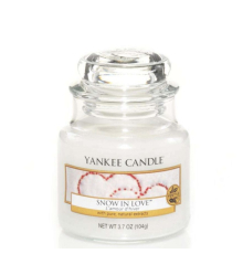 Аромасвеча Yankee Candle | Snow In Love - 104 г